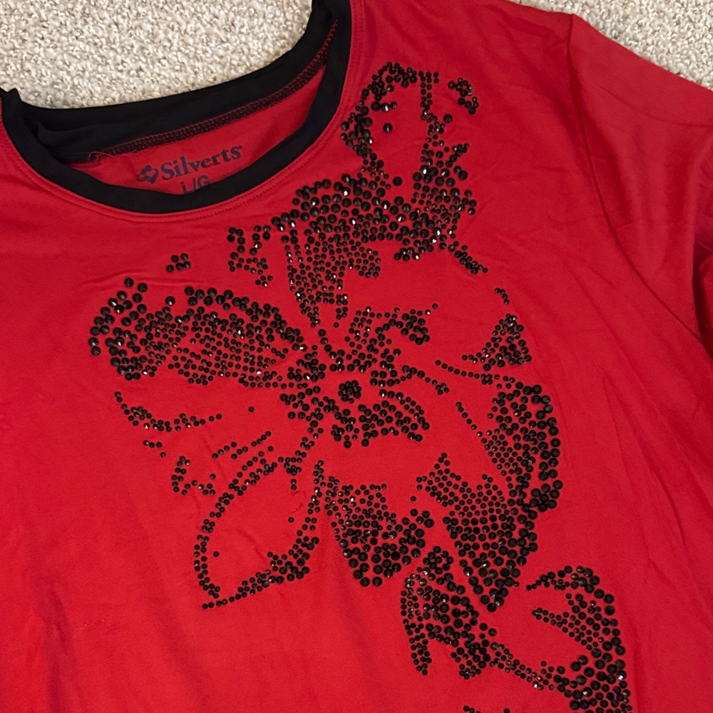 Silverts, Adaptive Clothing, Red with Black Shimmer Floral design Top SZ:L - Picture 2 of 7